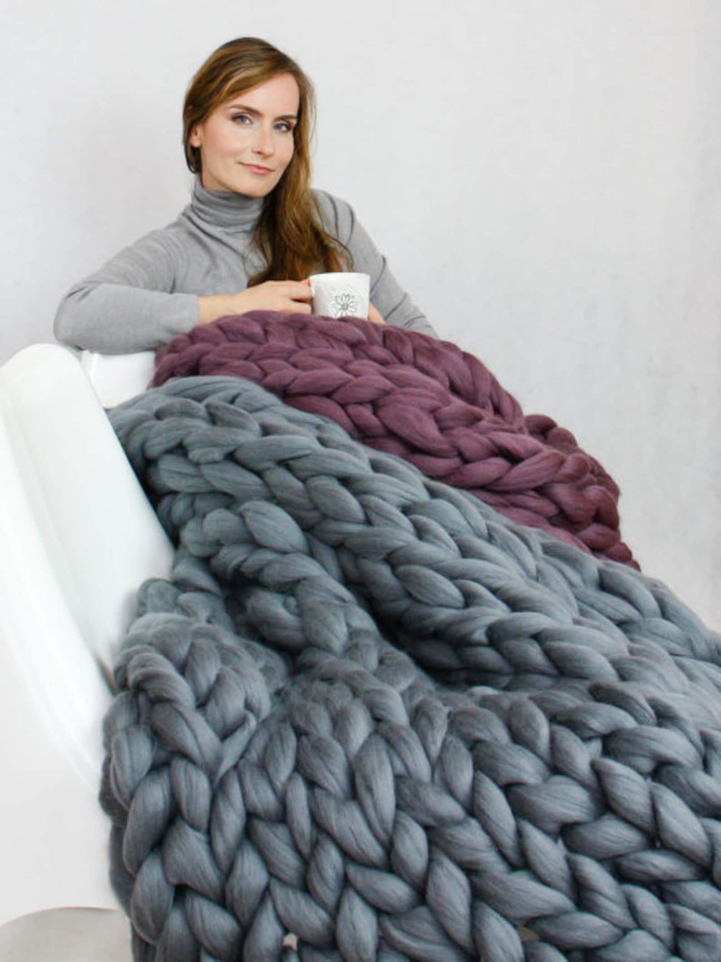 Chunky Knit Blanket - Classic Pattern