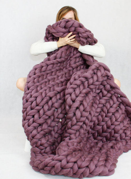 Chunky Knit Blanket - Classic Pattern